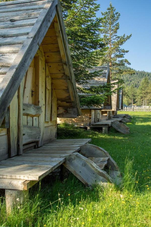 Eco Camp Chalets Pod Gorom 자블야크 외부 사진