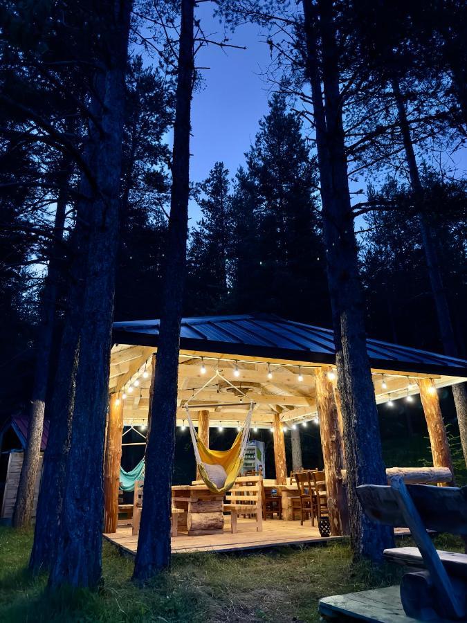 Eco Camp Chalets Pod Gorom 자블야크 외부 사진