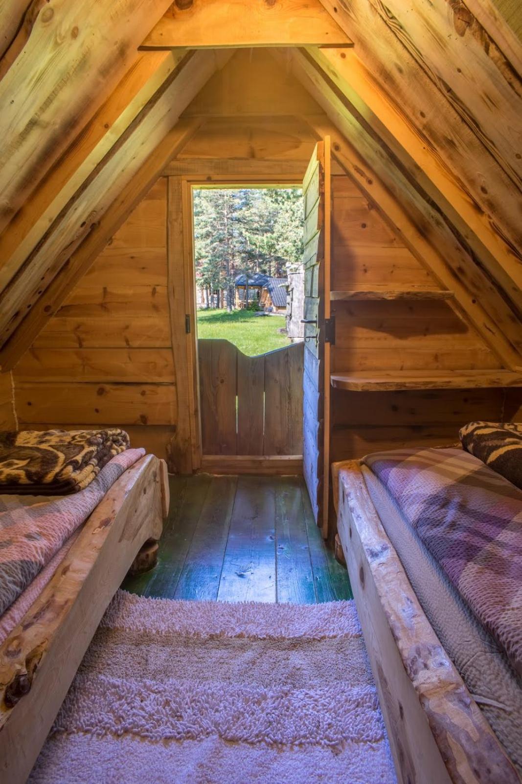 Eco Camp Chalets Pod Gorom 자블야크 외부 사진