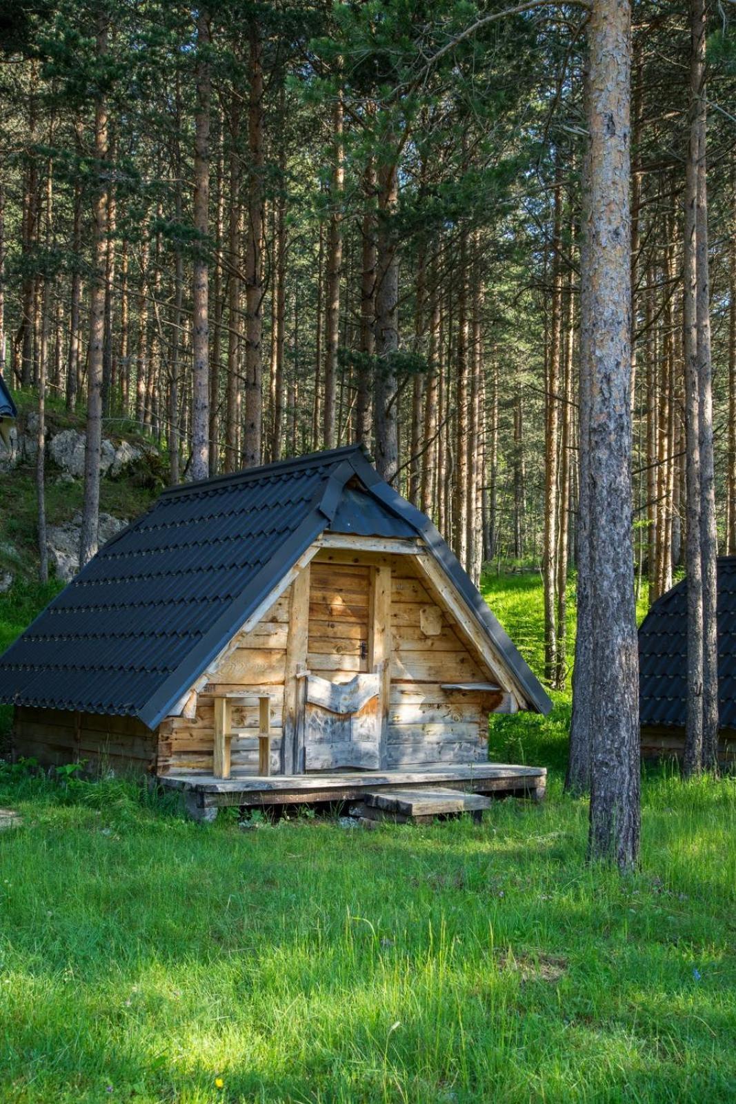 Eco Camp Chalets Pod Gorom 자블야크 외부 사진