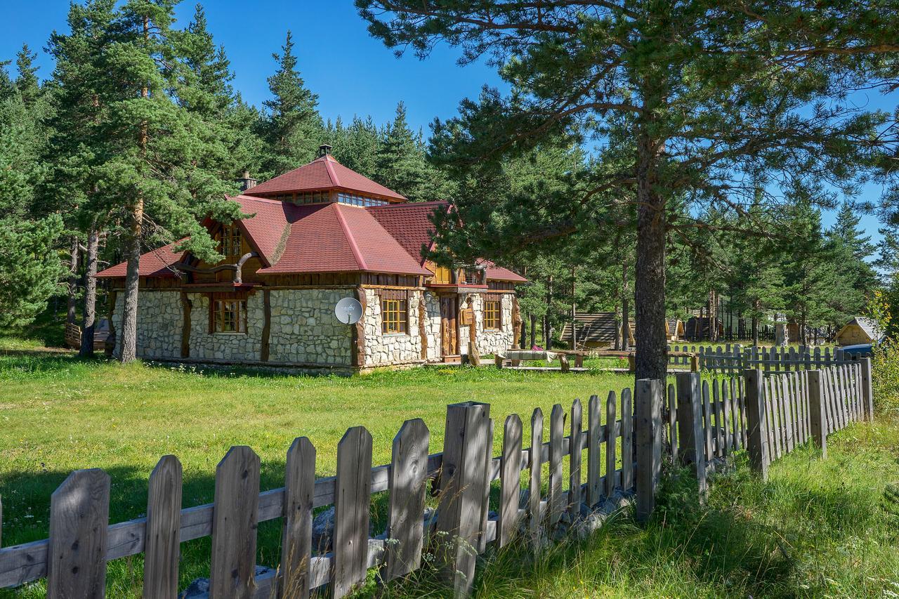 Eco Camp Chalets Pod Gorom 자블야크 외부 사진