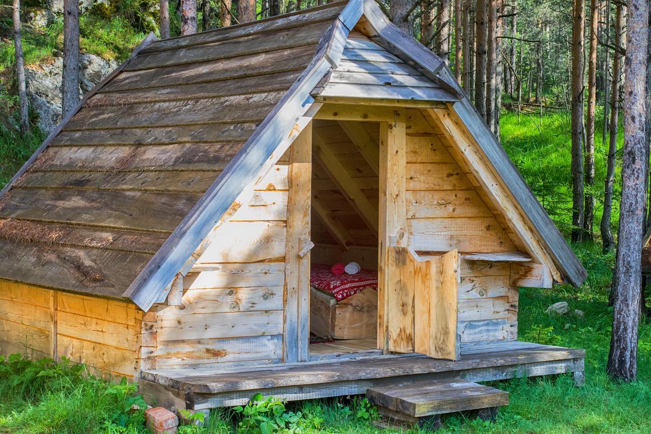 Eco Camp Chalets Pod Gorom 자블야크 외부 사진