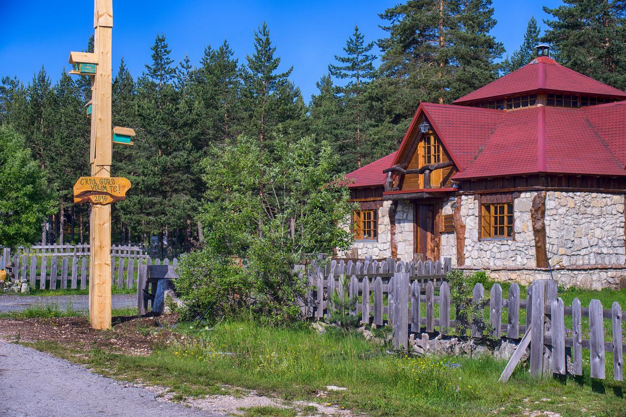 Eco Camp Chalets Pod Gorom 자블야크 외부 사진